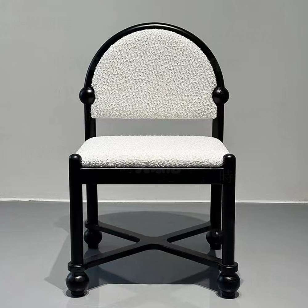 mid-modern-furniture-3 black dining room chairs
